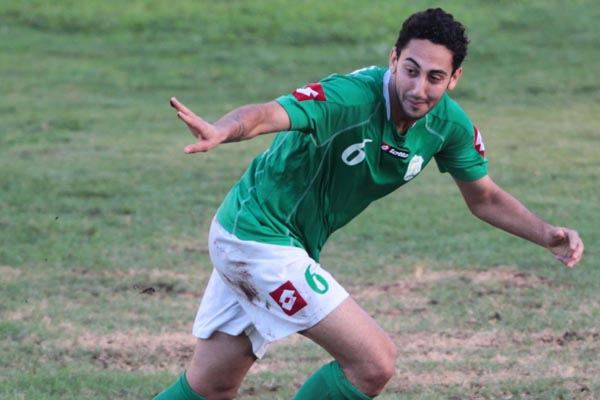نجم نادي الأنصار ربيع عطايا يكشف للعهد الرياضي عن تلقيه عروض للاحتراف في الخارج؟